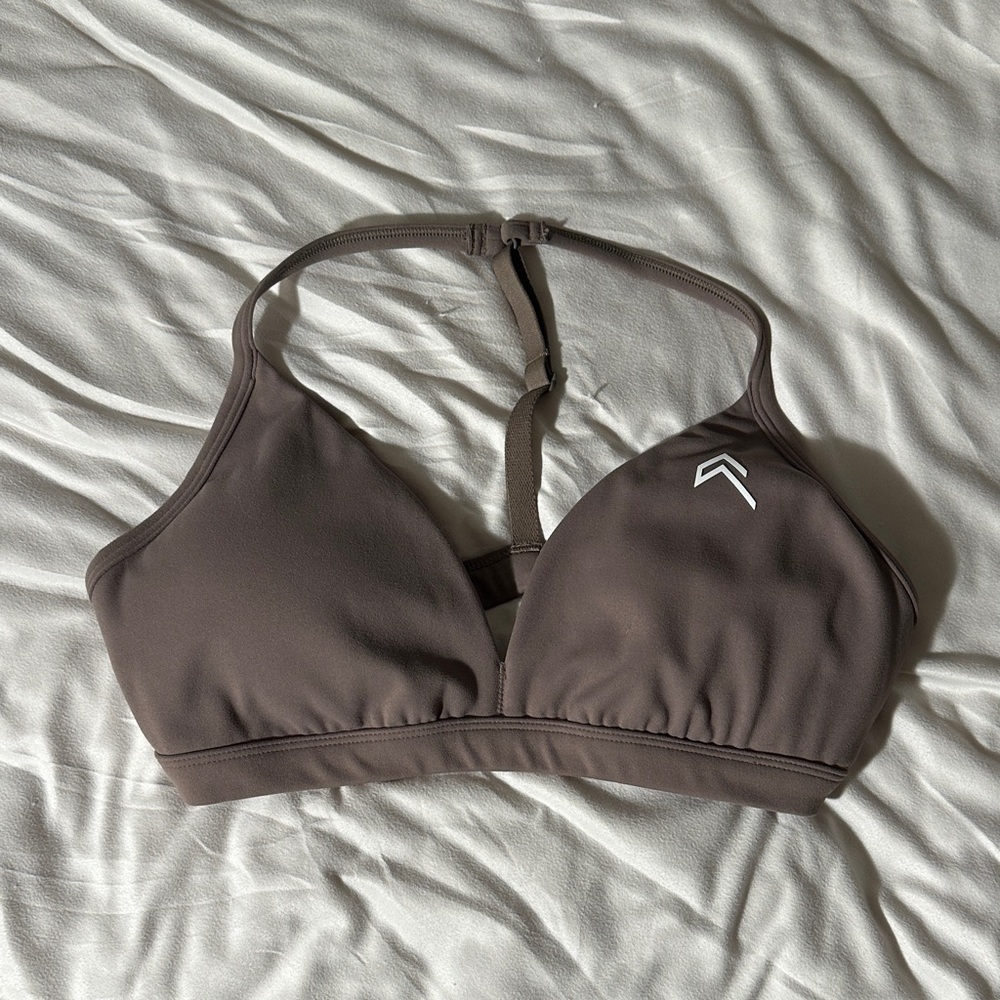 Oner Active EasyLift Ultra Minimal V Neck Bralette